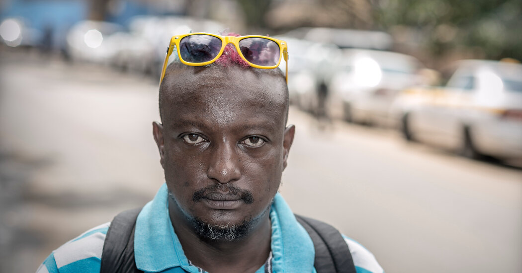 Critique de livre audio : « Comment écrire sur l'Afrique », par Binyavanga Wainaina