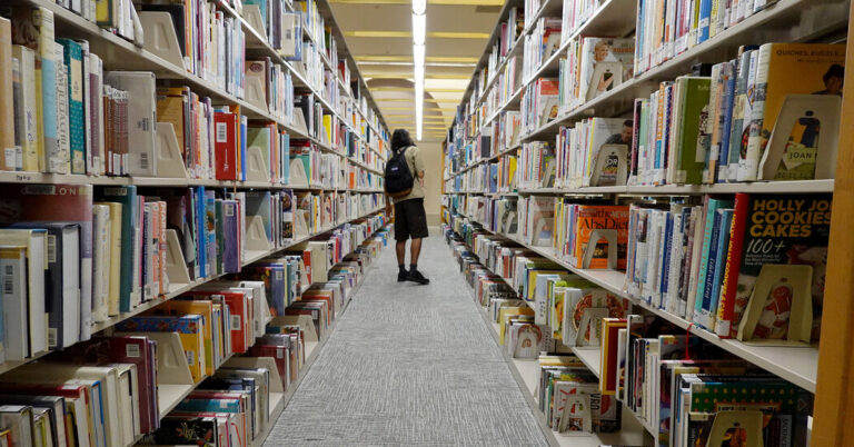 Les interdictions de livres augmentent fortement dans les bibliothèques publiques