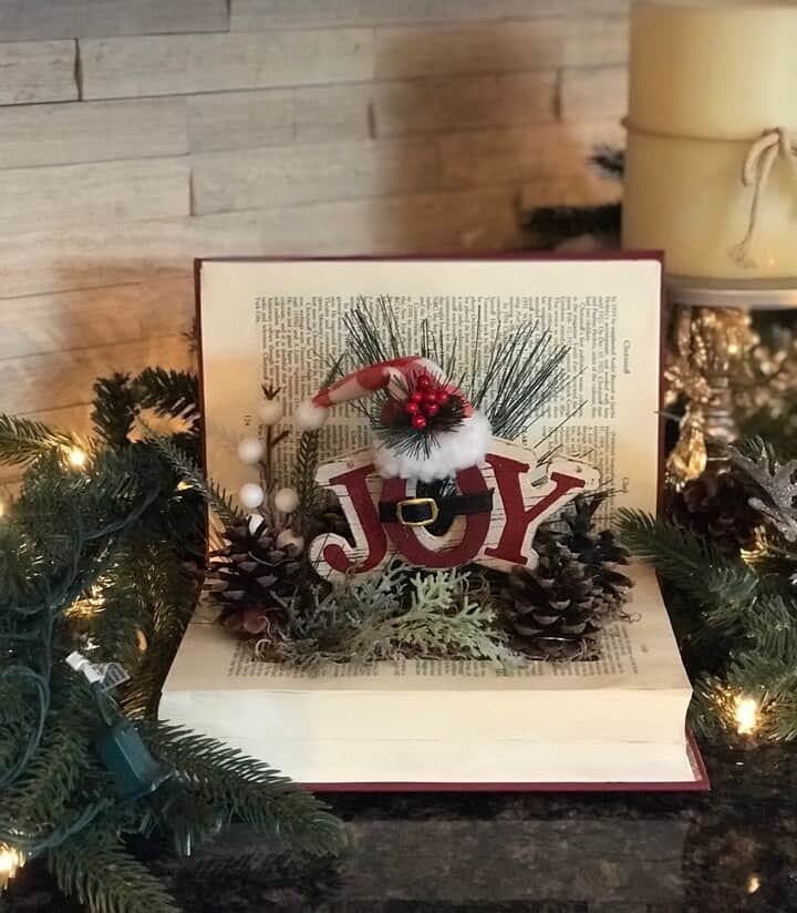 21 ornements et décorations de Noël uniques pour les amateurs de livres