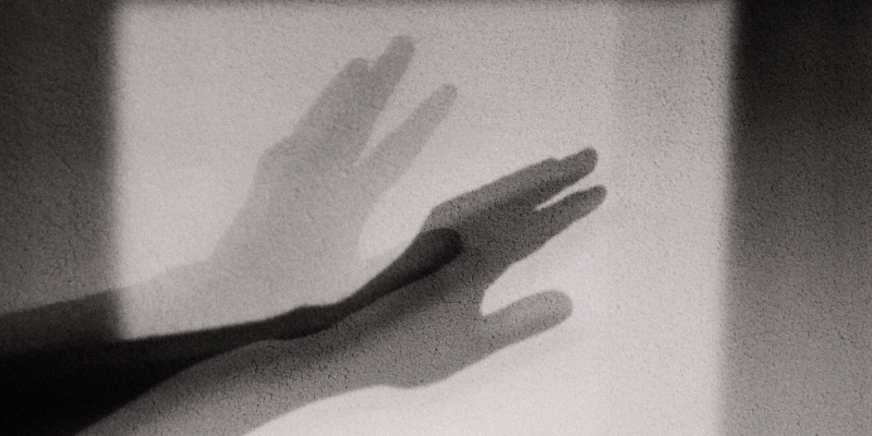 «Garçon qui sort gay va loin à Lady Way to Queer», un poème de Rickey Laurentiis