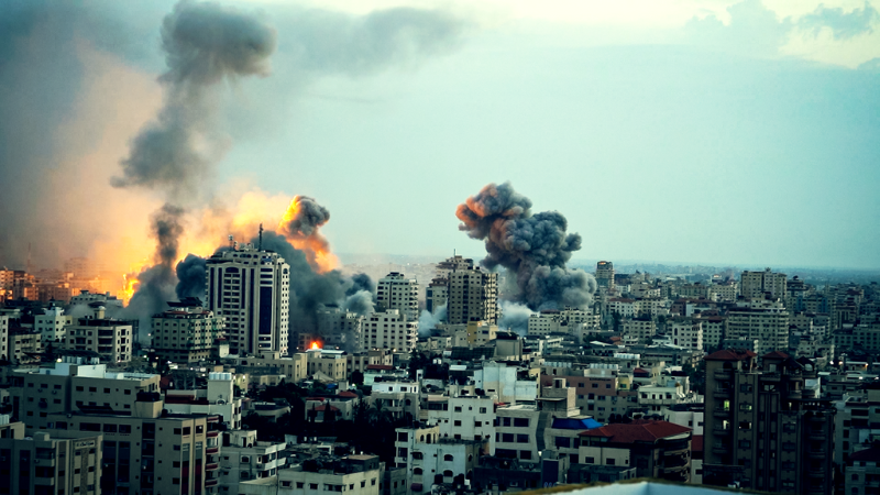 Bombardement dans la ligne de pain : une journée dans la vie du citoyen moyen de Gaza