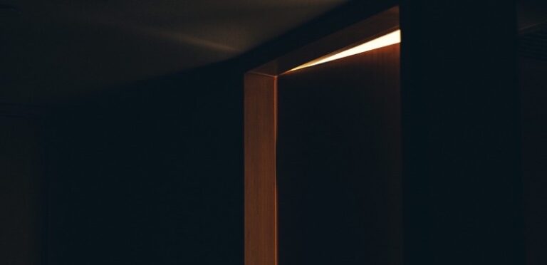 Darcey Steinke sur l'histoire (et le mystère) des migraines
