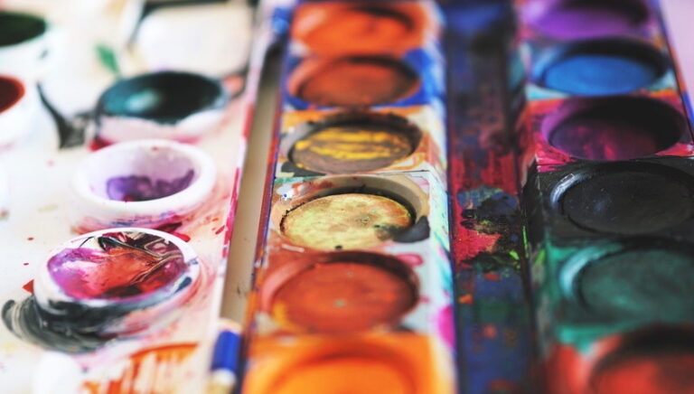 Créativité DIY : ce que la conservation de l'art et l'écriture de fiction ont en commun
