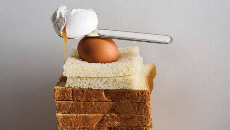 Petit-déjeuner pour les optimistes : comment préparer un œuf poché parfait
