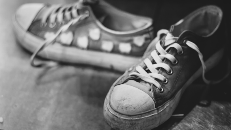 "Votre chaussure dangereuse." Un poème de Lila Matsumoto