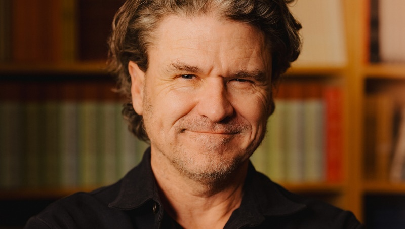 Dave Eggers sur l'écriture d'un roman tentaculaire sur l'art et les artistes