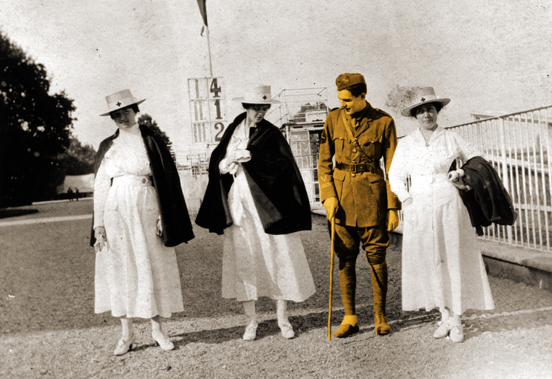 Cette semaine dans l'histoire littéraire : Ernest Hemingway est blessé sur le front italien