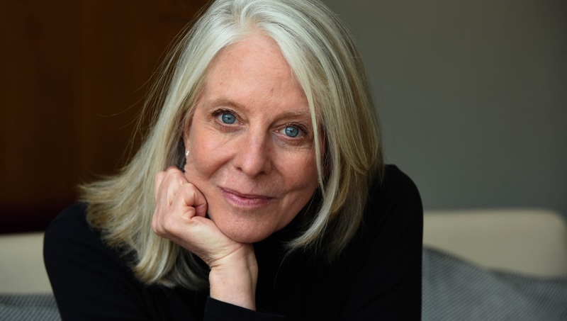 Bonnie Garmus sur l'écriture d'un roman de poètes et de poésie sur le passage à l'âge adulte