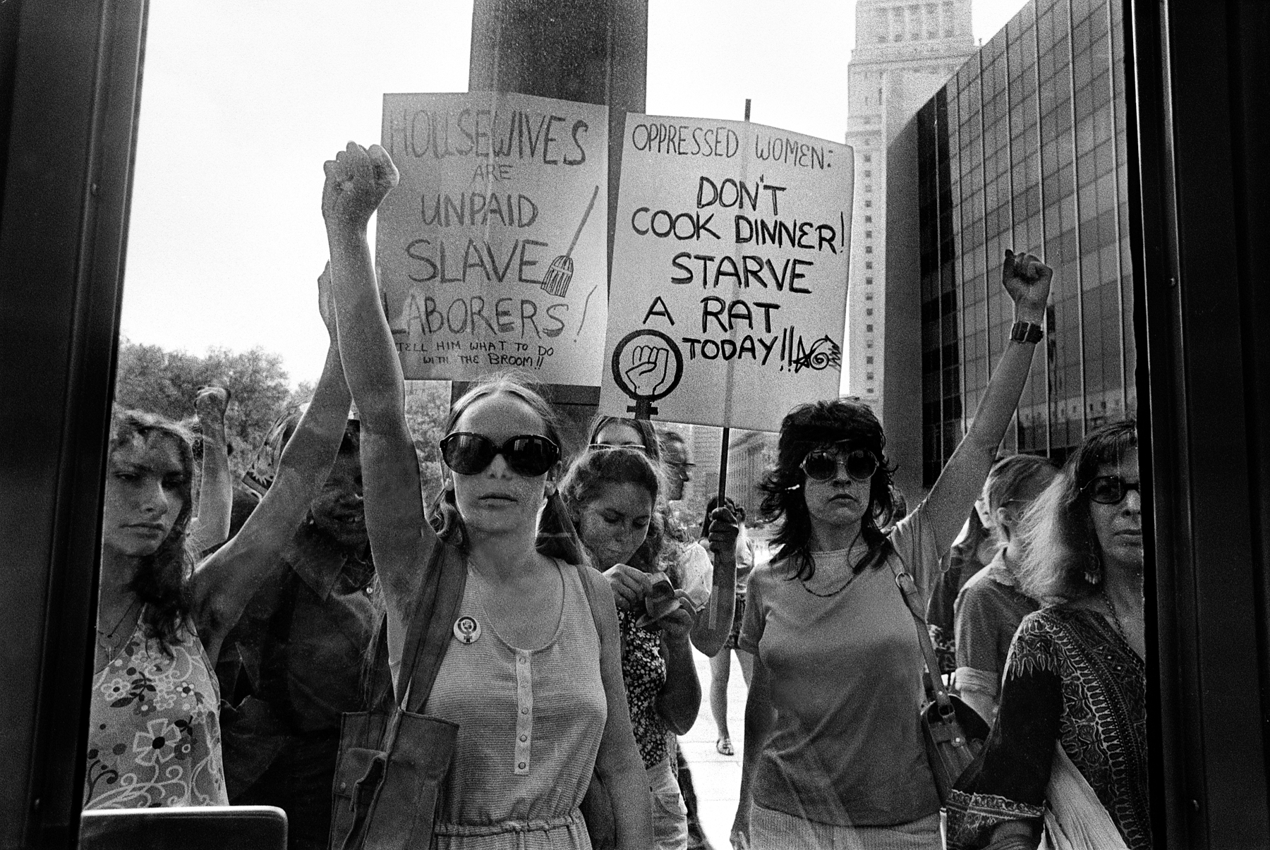 NYC 1ÈRE MARCHE DES FEMMES JOURNÉE POUR L'ÉGALITÉ